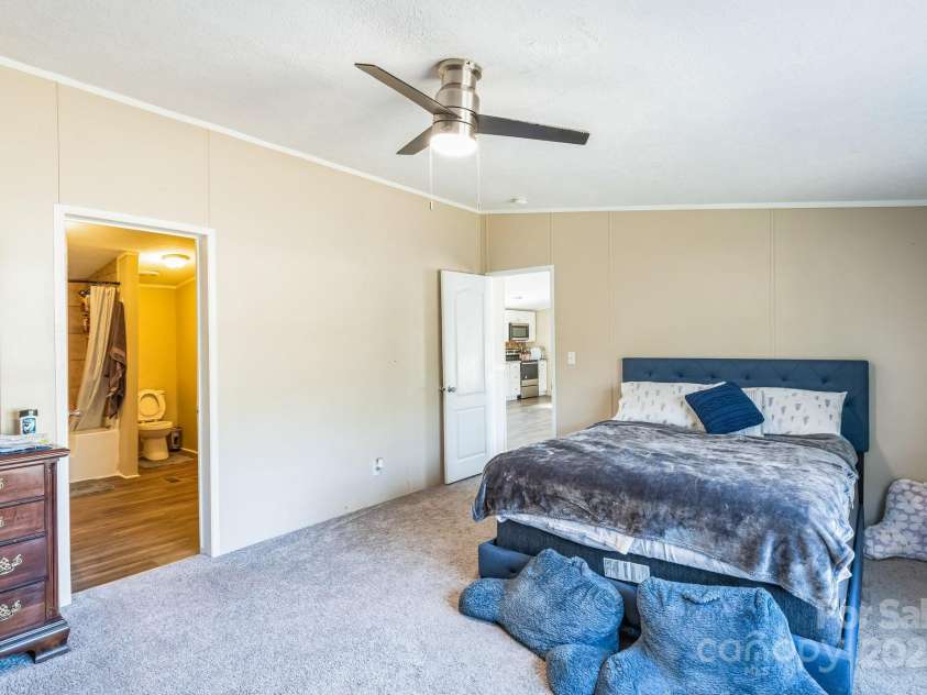 157 Amarilla Road, Fairmont, NC 28340.  MLS# CAR4223757, YatesRealty ID 1421. 