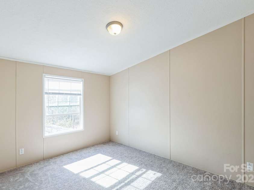 157 Amarilla Road, Fairmont, NC 28340.  MLS# CAR4223757, YatesRealty ID 1421. 