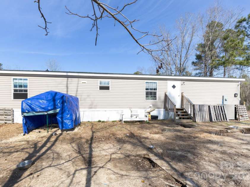 157 Amarilla Road, Fairmont, NC 28340.  MLS# CAR4223757, YatesRealty ID 1421. 