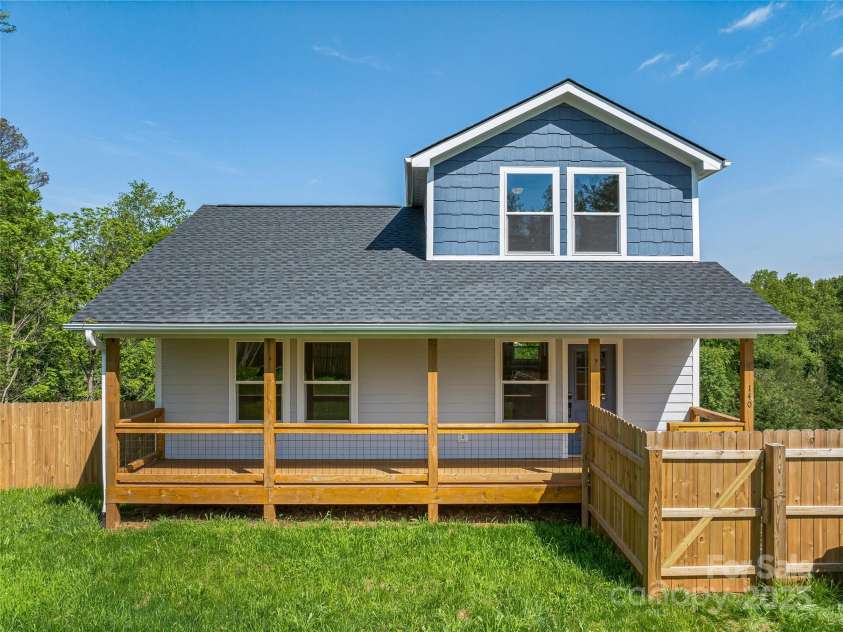 140 Murphy Hill Road, Weaverville, NC 28787.  MLS# CAR4252060, YatesRealty ID 14212. 