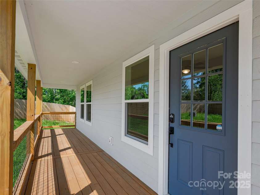 140 Murphy Hill Road, Weaverville, NC 28787.  MLS# CAR4252060, YatesRealty ID 14212. 