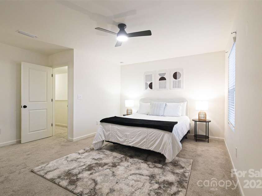 13024 Suncreek Terrace, Charlotte, NC 28214.  MLS# CAR4236006, YatesRealty ID 14214. 