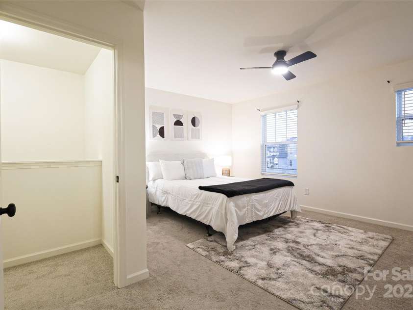 13024 Suncreek Terrace, Charlotte, NC 28214.  MLS# CAR4236006, YatesRealty ID 14214. 