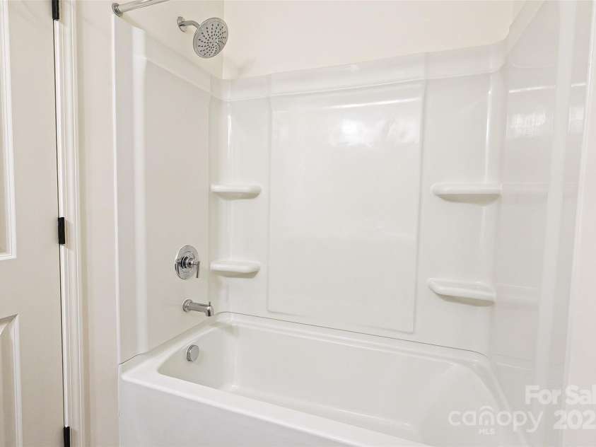 13024 Suncreek Terrace, Charlotte, NC 28214.  MLS# CAR4236006, YatesRealty ID 14214. 