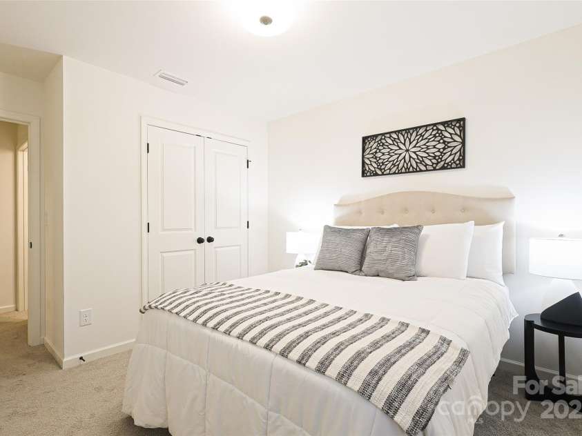13024 Suncreek Terrace, Charlotte, NC 28214.  MLS# CAR4236006, YatesRealty ID 14214. 
