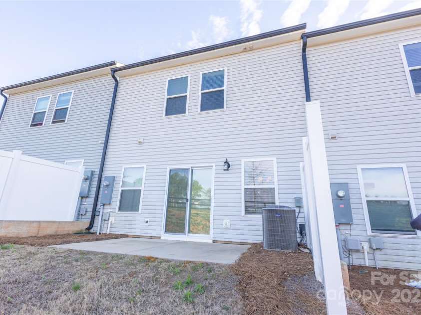 13024 Suncreek Terrace, Charlotte, NC 28214.  MLS# CAR4236006, YatesRealty ID 14214. 
