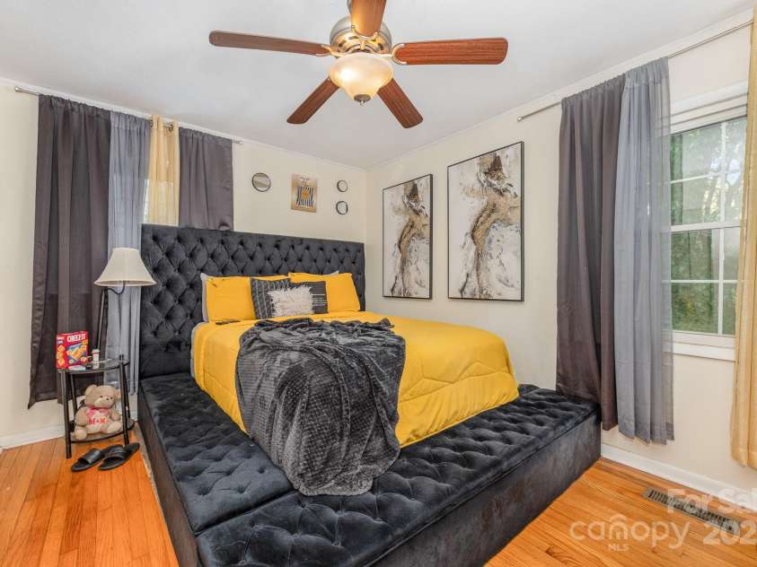 1131 Laurel Street, Salisbury, NC 28144.  MLS# CAR4246345, YatesRealty ID 14215. Primary Bedroom