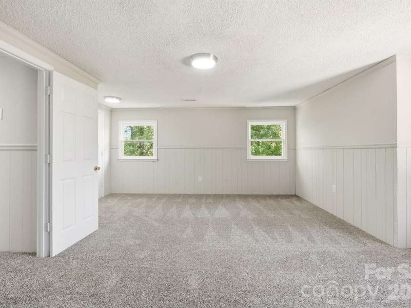 806 Laurel Street, Lincolnton, NC 28092.  MLS# CAR4370329, YatesRealty ID 14215. 
