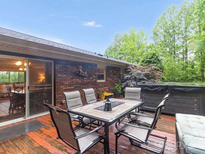 151 Deja Lane, Cleveland, NC 27013.  MLS# CAR4258300, YatesRealty ID 14216. 