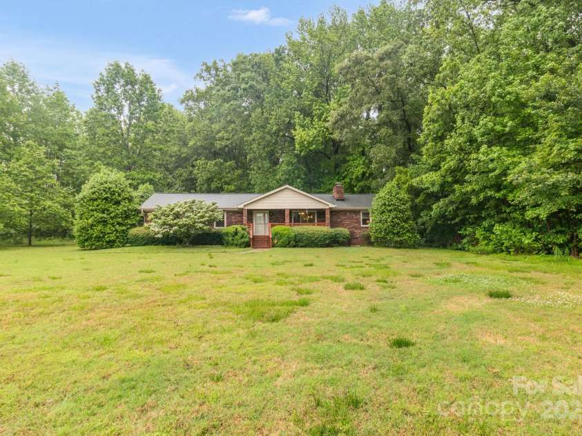 151 Deja Lane, Cleveland, NC 27013.  MLS# CAR4258300, YatesRealty ID 14216. 