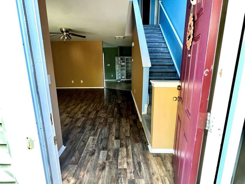 4722 Mortonhall Road, Charlotte, NC 28215.  MLS# CAR4372865, YatesRealty ID 14217. 