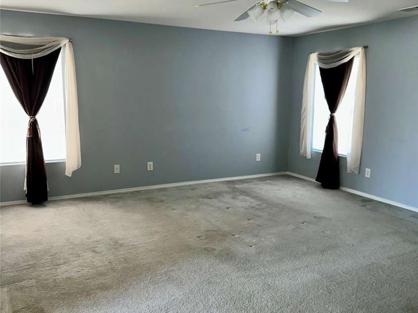 4722 Mortonhall Road, Charlotte, NC 28215.  MLS# CAR4372865, YatesRealty ID 14217. 