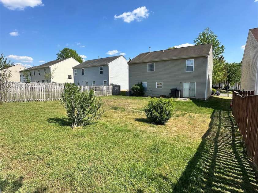4722 Mortonhall Road, Charlotte, NC 28215.  MLS# CAR4372865, YatesRealty ID 14217. 