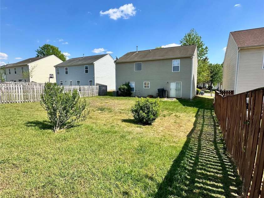 4722 Mortonhall Road, Charlotte, NC 28215.  MLS# CAR4372865, YatesRealty ID 14217. 