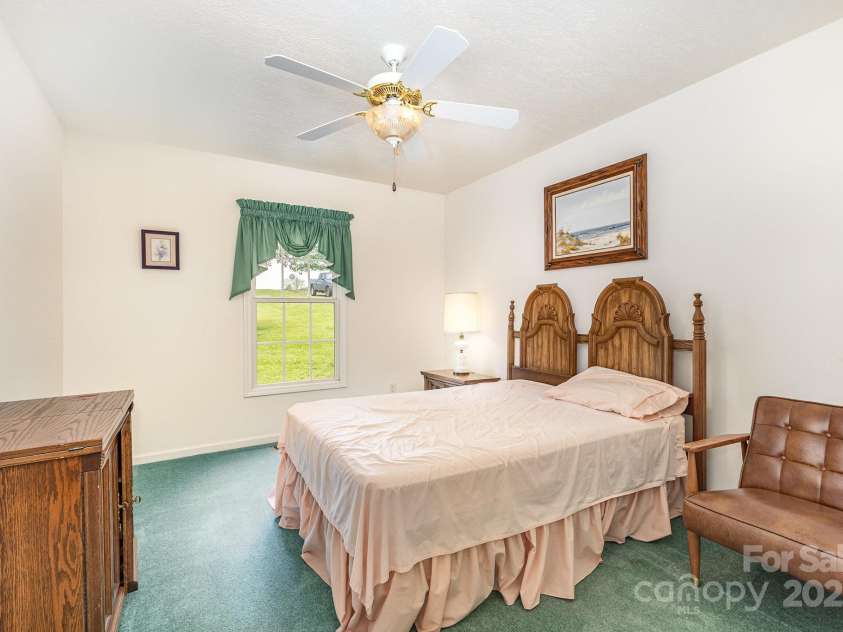 302 6th Street, Conover, NC 28613.  MLS# CAR4253080, YatesRealty ID 14218. 