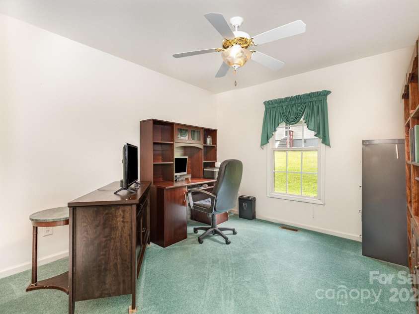 302 6th Street, Conover, NC 28613.  MLS# CAR4253080, YatesRealty ID 14218. 