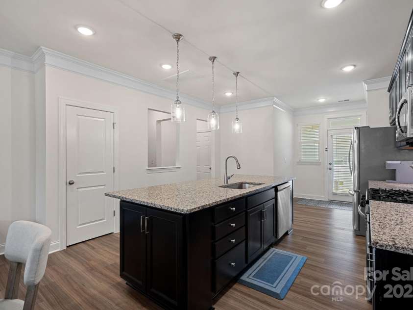 208 Waterlynn Ridge Road, Mooresville, NC 28117.  MLS# CAR4199970, YatesRealty ID 1422. 