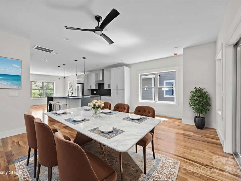 91 Glendale Avenue, Asheville, NC 28803.  MLS# CAR4233541, YatesRealty ID 1422. 