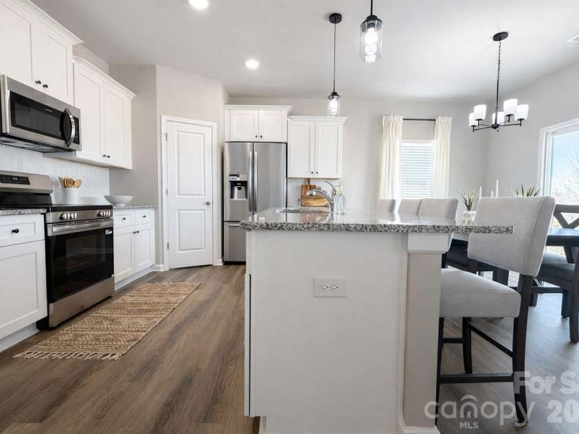 117 Pinnacle Crossing, Shelby, NC 28152.  MLS# CAR4373097, YatesRealty ID 14220. 
