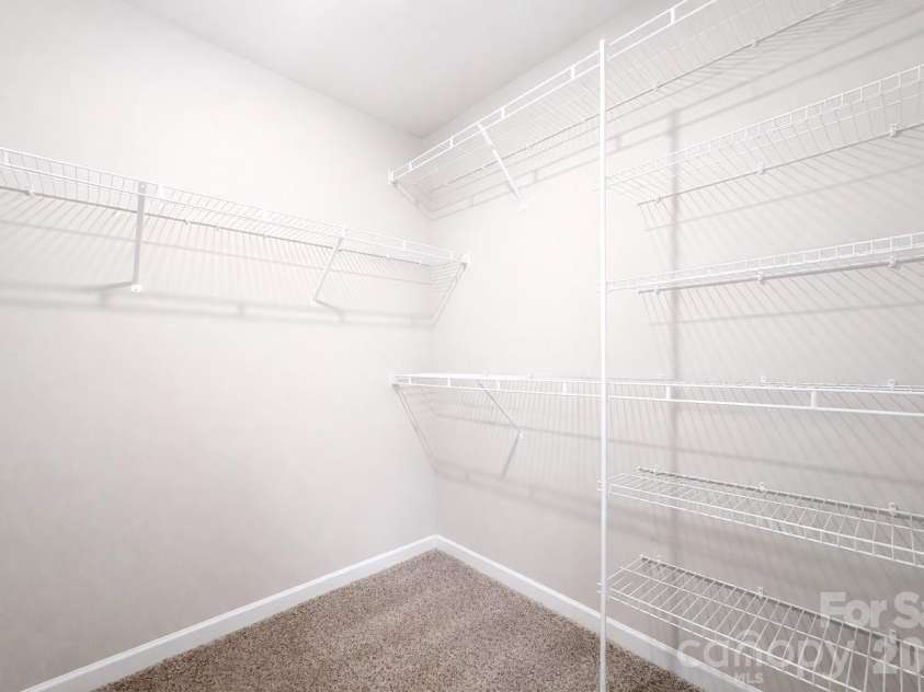 117 Pinnacle Crossing, Shelby, NC 28152.  MLS# CAR4373097, YatesRealty ID 14220. 