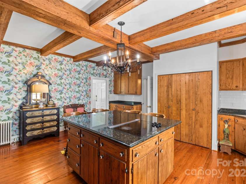 1233 General Hoke Drive, Lincolnton, NC 28092.  MLS# CAR4243135, YatesRealty ID 14221. 