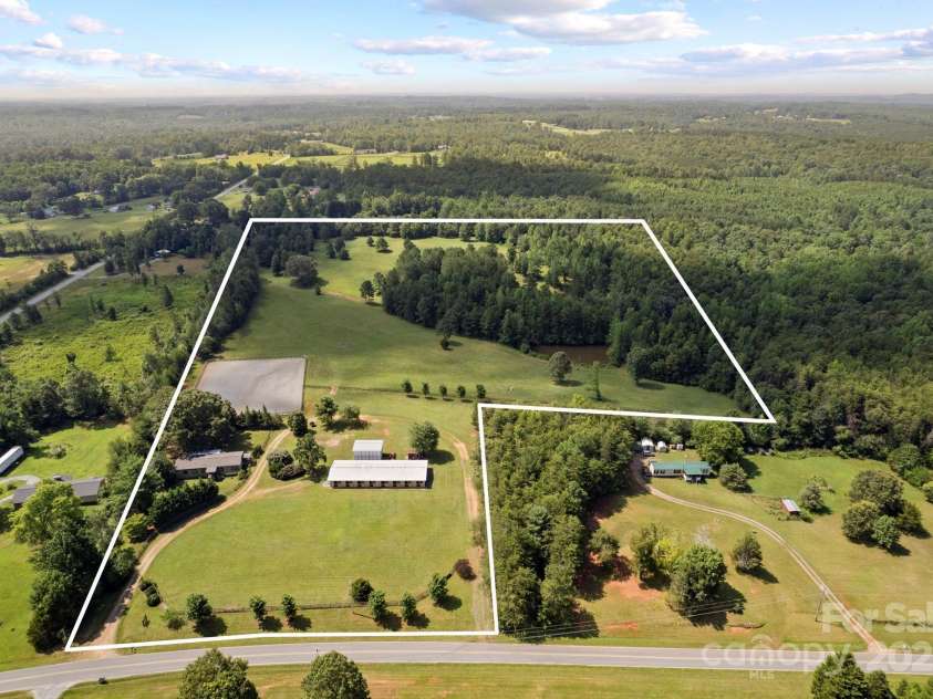 1896 Green Creek Drive, Tryon, NC 28782.  MLS# CAR4258219, YatesRealty ID 14223. 