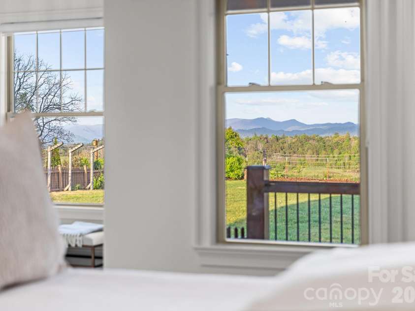 54 Mountain Shadows Drive, Leicester, NC 28748.  MLS# CAR4372066, YatesRealty ID 14224. 