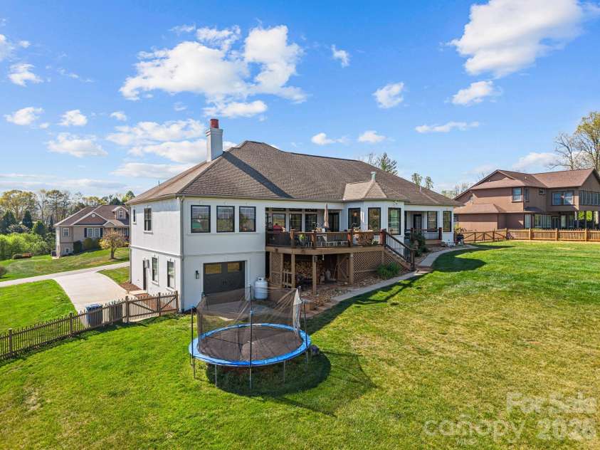 54 Mountain Shadows Drive, Leicester, NC 28748.  MLS# CAR4420351, YatesRealty ID 14224. 