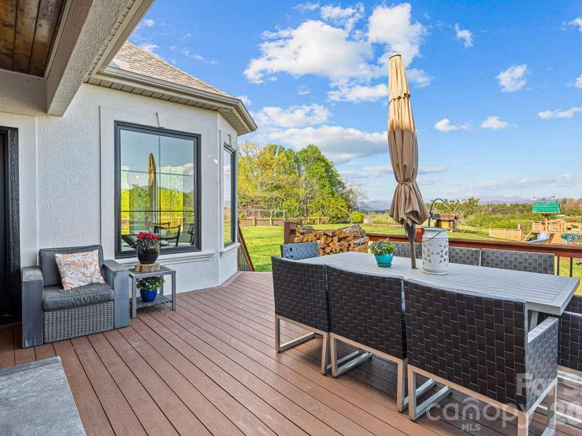 54 Mountain Shadows Drive, Leicester, NC 28748.  MLS# CAR4420351, YatesRealty ID 14224. 