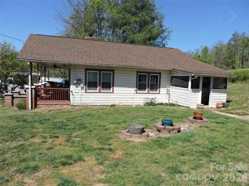 4 Carter Road, Weaverville, NC 28787.  MLS# CAR4373201, YatesRealty ID 14227. Side view