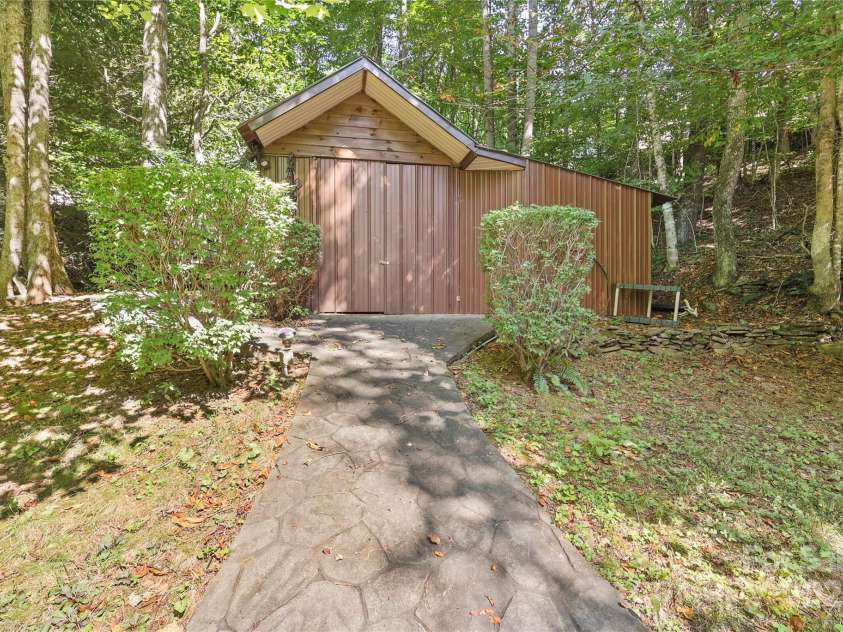 1848 Howards Creek Road, Boone, NC 28607.  MLS# CAR4248233, YatesRealty ID 14229. 