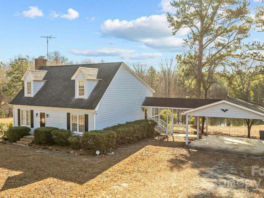 819 Triple Creek Road, Mt Croghan, SC 29727.  MLS# CAR4223278, YatesRealty ID 1423. 