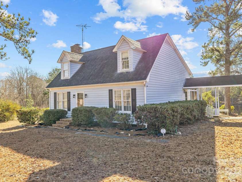 819 Triple Creek Road, Mt Croghan, SC 29727.  MLS# CAR4223278, YatesRealty ID 1423. 