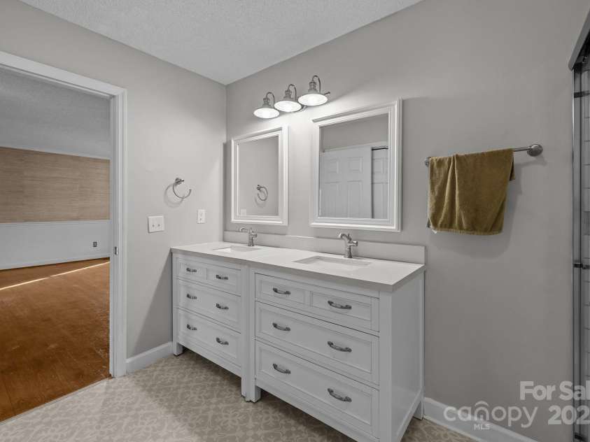 819 Triple Creek Road, Mt Croghan, SC 29727.  MLS# CAR4223278, YatesRealty ID 1423. 