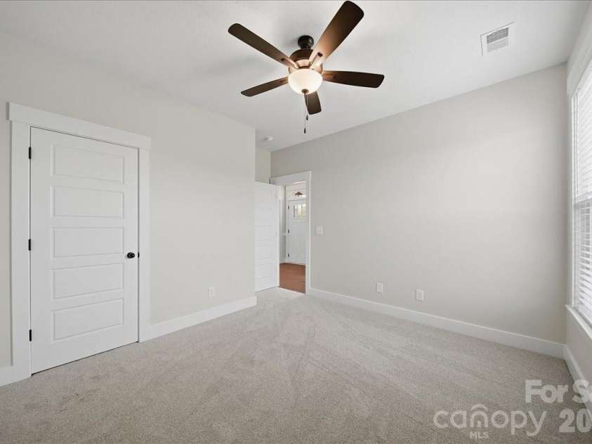 36 Sky Lane Court, Columbus, NC 28722.  MLS# CAR4373343, YatesRealty ID 14230. 