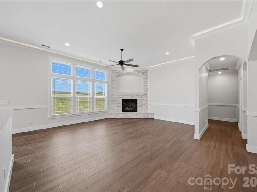 36 Sky Lane Court, Columbus, NC 28722.  MLS# CAR4373343, YatesRealty ID 14230. 