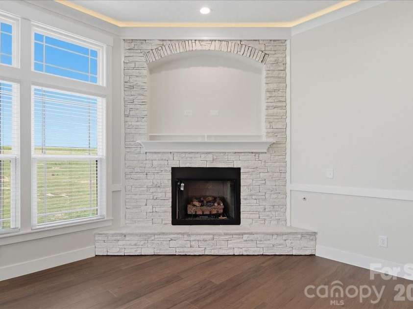 36 Sky Lane Court, Columbus, NC 28722.  MLS# CAR4373343, YatesRealty ID 14230. 