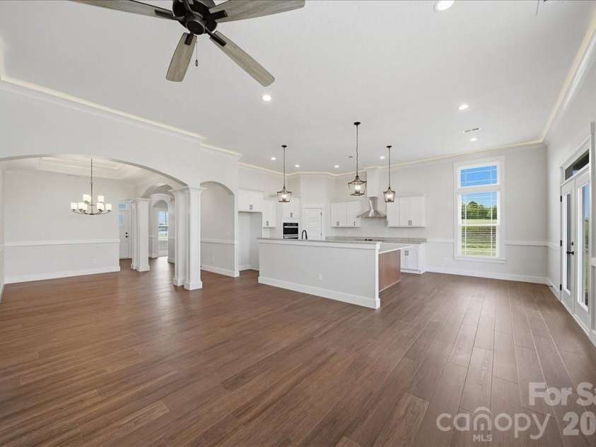 36 Sky Lane Court, Columbus, NC 28722.  MLS# CAR4373343, YatesRealty ID 14230. 