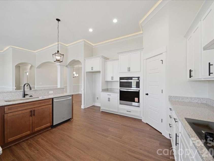 36 Sky Lane Court, Columbus, NC 28722.  MLS# CAR4373343, YatesRealty ID 14230. 