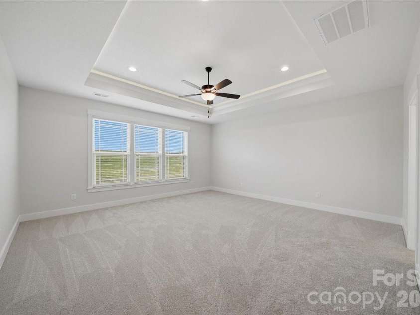 36 Sky Lane Court, Columbus, NC 28722.  MLS# CAR4373343, YatesRealty ID 14230. 