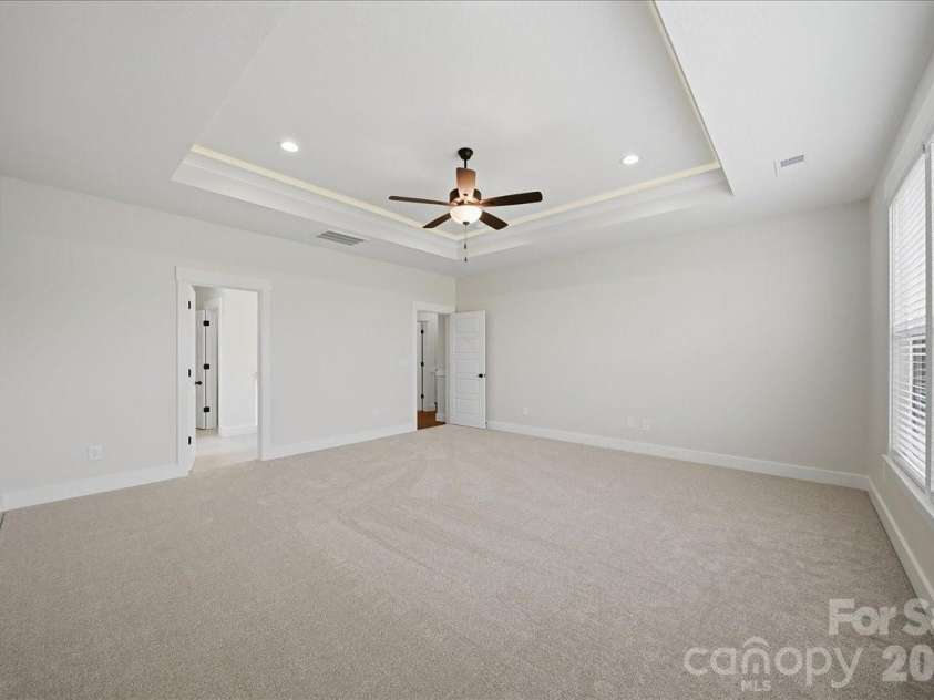 36 Sky Lane Court, Columbus, NC 28722.  MLS# CAR4373343, YatesRealty ID 14230. 