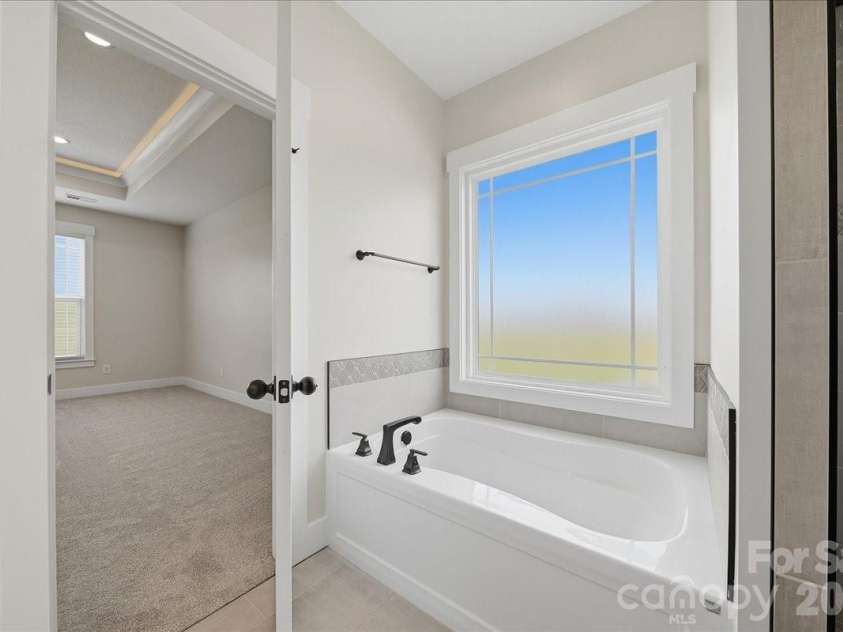 36 Sky Lane Court, Columbus, NC 28722.  MLS# CAR4373343, YatesRealty ID 14230. 
