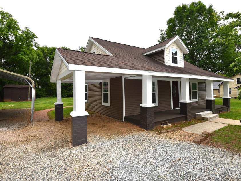 175 Leonard Road, Salisbury, NC 28146.  MLS# CAR4257468, YatesRealty ID 14231. 