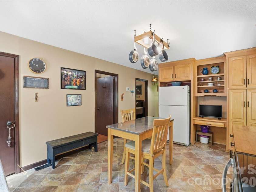 4460 Mullis Road, Kannapolis, NC 28083.  MLS# CAR4373341, YatesRealty ID 14231. 