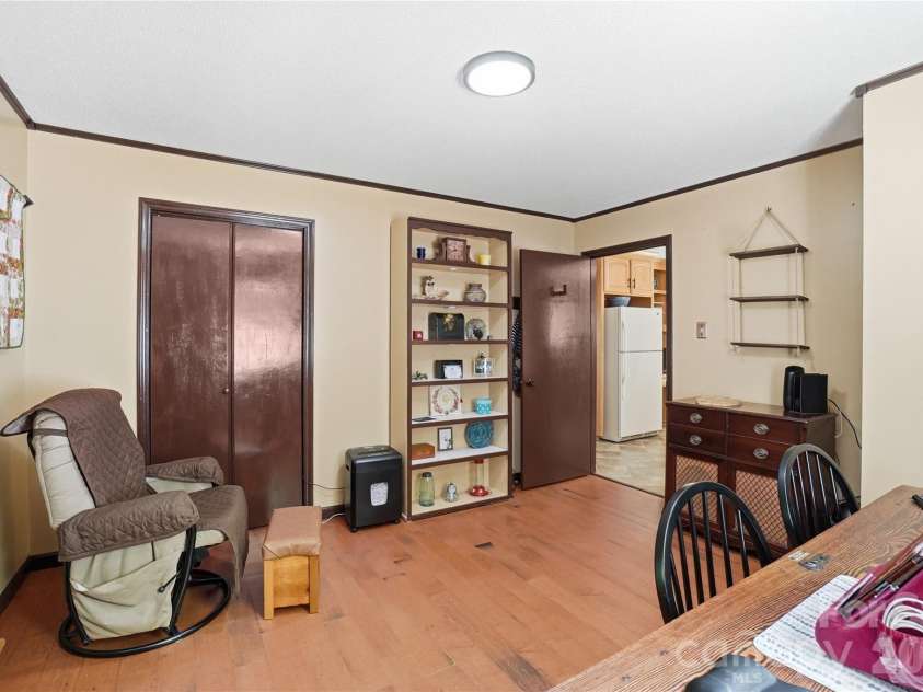 4460 Mullis Road, Kannapolis, NC 28083.  MLS# CAR4373341, YatesRealty ID 14231. 
