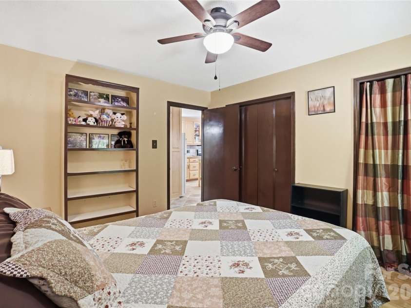 4460 Mullis Road, Kannapolis, NC 28083.  MLS# CAR4373341, YatesRealty ID 14231. 