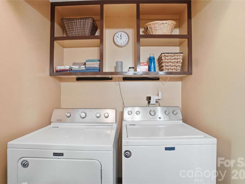 4460 Mullis Road, Kannapolis, NC 28083.  MLS# CAR4373341, YatesRealty ID 14231. Laundry in bathroom