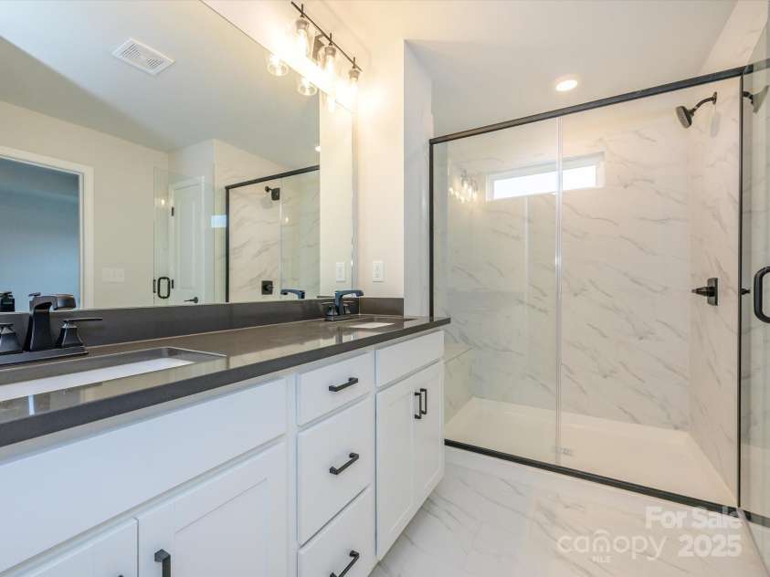 11455 Prosperity Church Road, Huntersville, NC 28078.  MLS# CAR4255744, YatesRealty ID 14233. 
