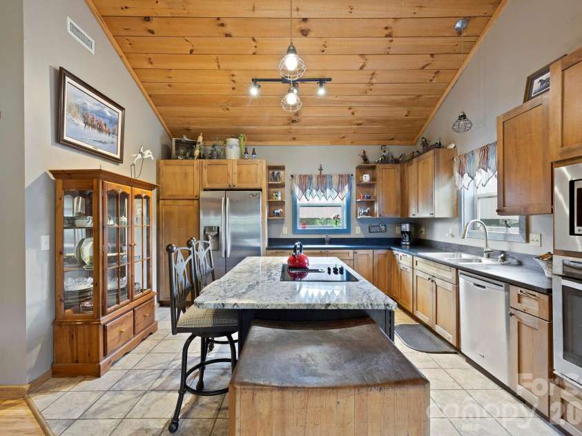442 Blantyre Church Road, Horse Shoe, NC 28742.  MLS# CAR4371829, YatesRealty ID 14233. 