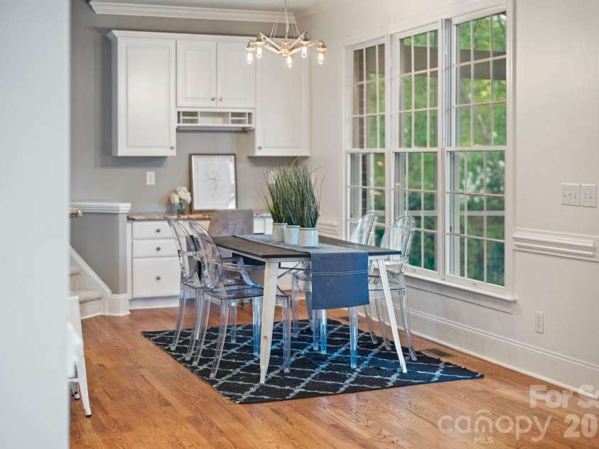 12644 Lahinch Court, Charlotte, NC 28277.  MLS# CAR4364918, YatesRealty ID 14234. Eat-in Breakfast area